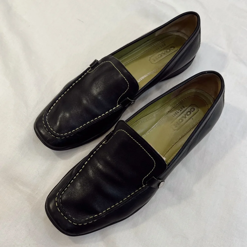 Coach Daisy Loafers - Picture 2 of 11
